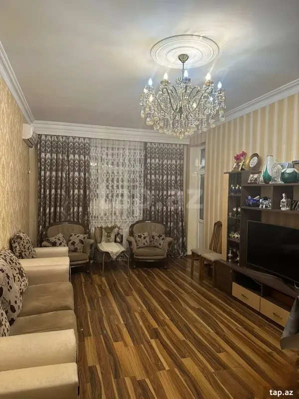 Satılır 3 otaqlı yeni tikili 75 m²