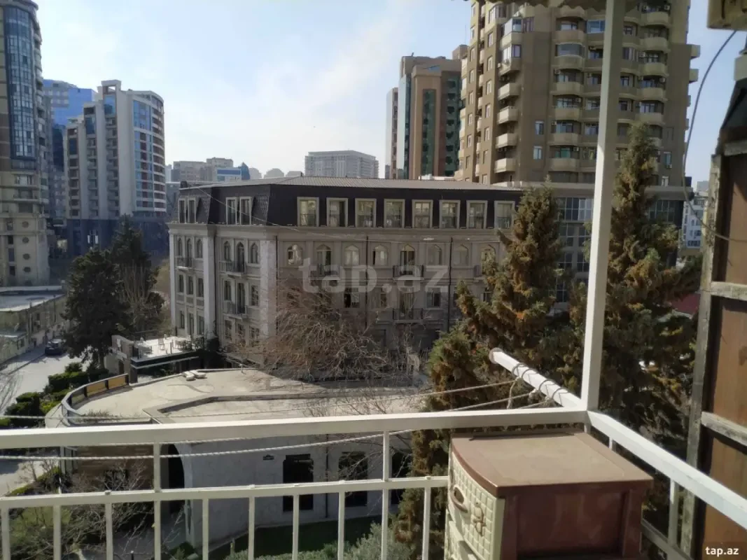 Kirayə verilir 3 otaqlı mənzil 65 m²