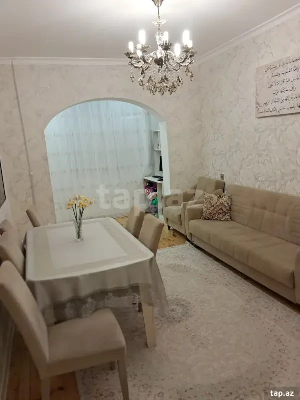 Satılır 2 otaqlı mənzil 60 m²