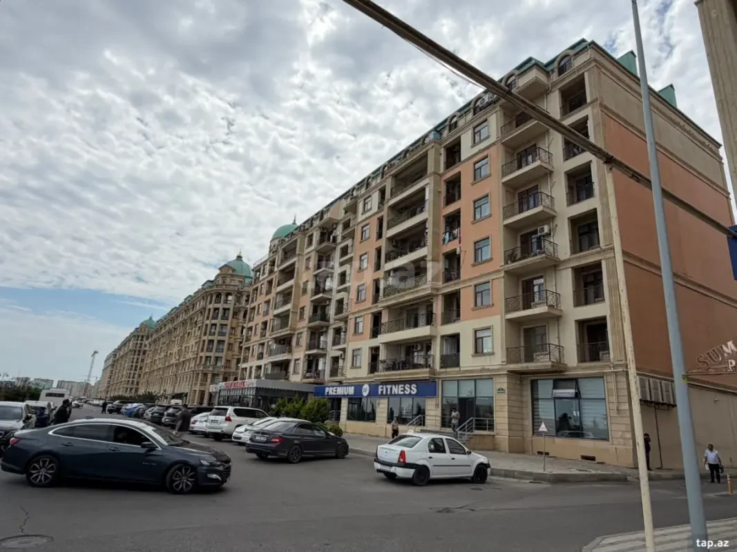 Satılır 3 otaqlı yeni tikili 113 m²