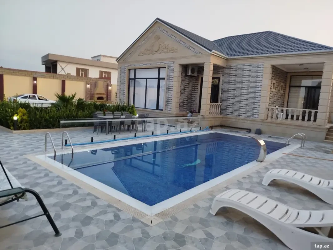 Kirayə verilir 4 otaqlı həyət evi 200 m²