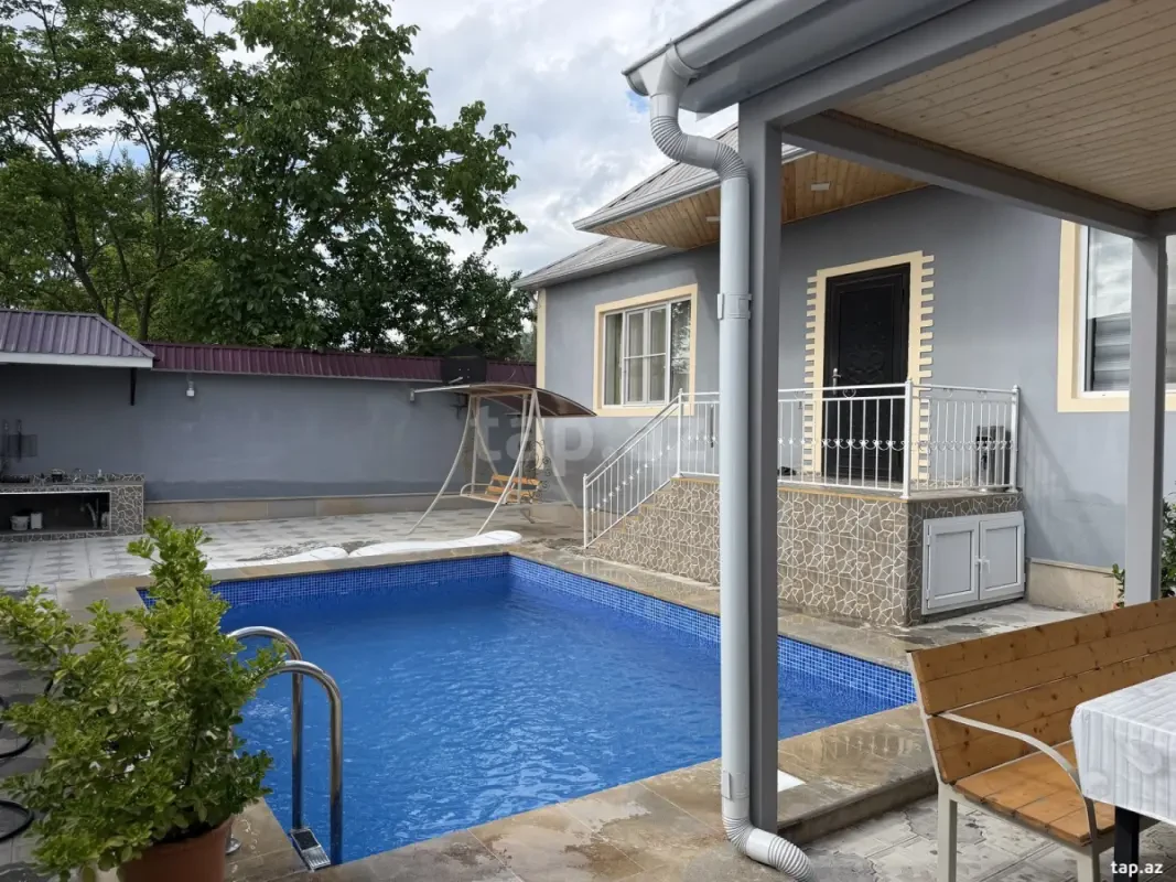 Kirayə verilir 3 otaqlı həyət evi 100 m²