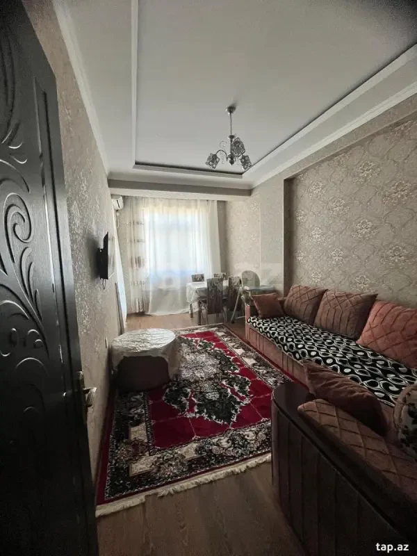 Kirayə verilir 2 otaqlı yeni tikili 65 m²