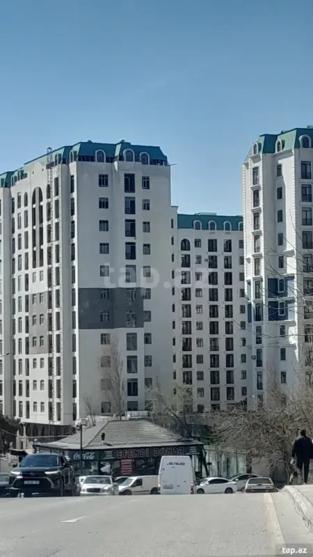 Satılır 2 otaqlı yeni tikili 82 m²