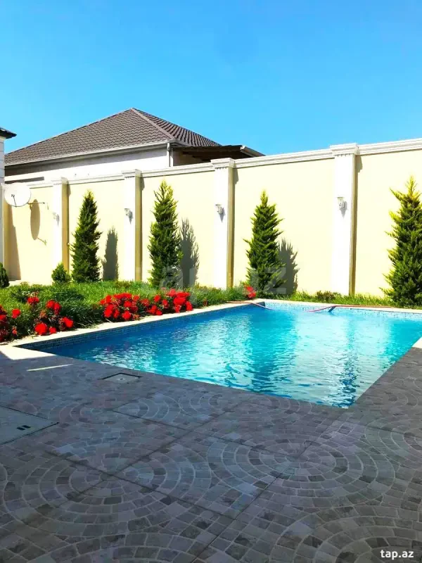 Satılır 7 otaqlı yeni tikili 250 m²