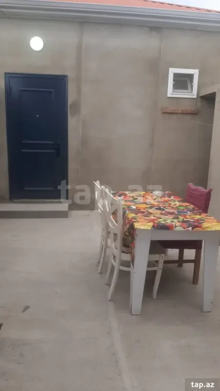 Kirayə verilir 2 otaqlı həyət evi 80 m²