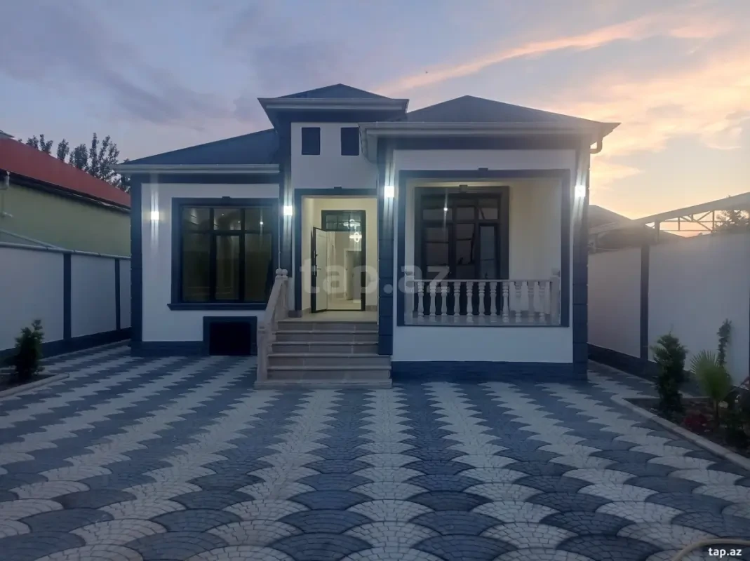 Satılır 5 otaqlı həyət evi 155 m²