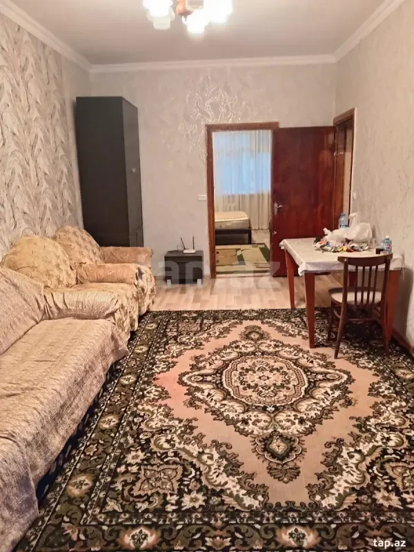 Kirayə verilir 2 otaqlı mənzil 40 m²