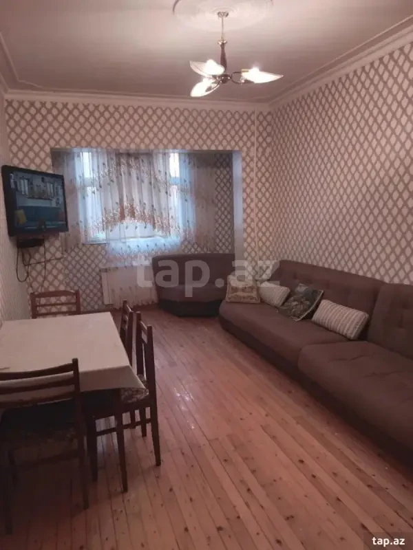 Kirayə verilir 2 otaqlı mənzil 40 m²
