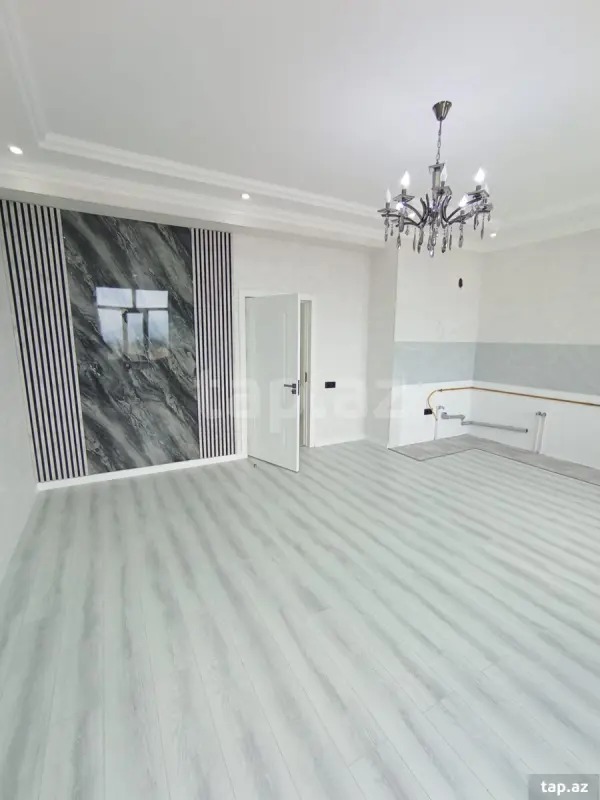 Satılır 2 otaqlı yeni tikili 75 m²