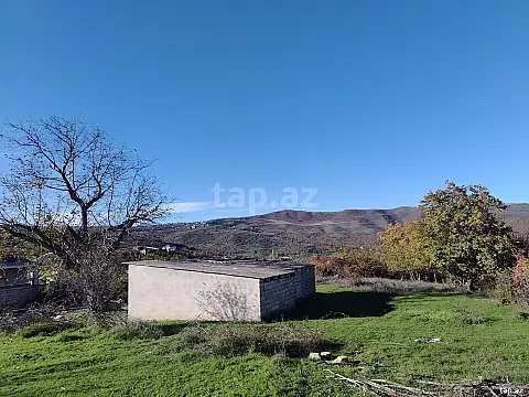 Satılır torpaq sahəsi — Quba