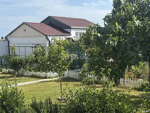 Kirayə verilir 3 otaqlı həyət evi 110 m² — Bakı 3 otaq 110.00 m²