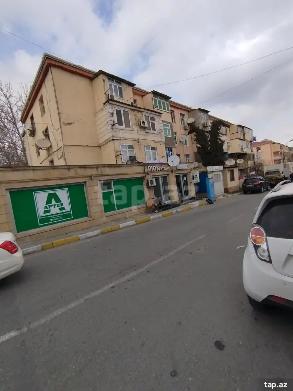 Kirayə verilir 3 otaqlı mənzil 78 m²