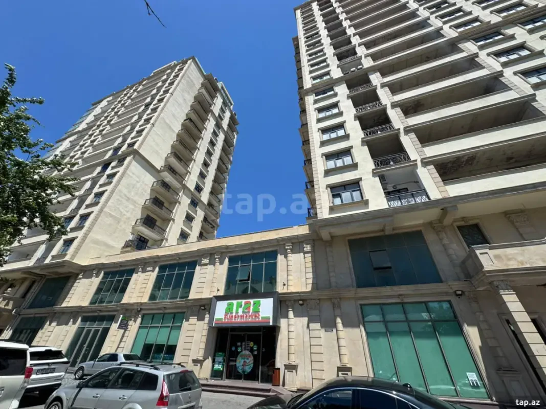 Satılır 2 otaqlı yeni tikili 95 m²
