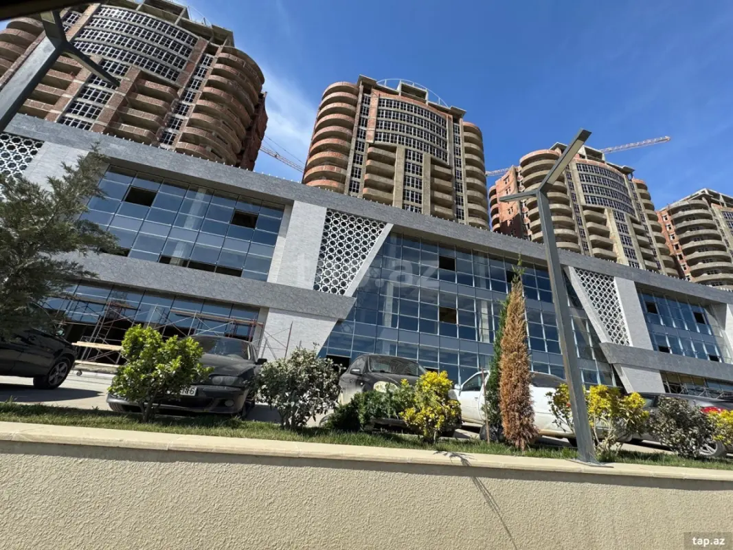 Satılır 2 otaqlı yeni tikili 84 m²