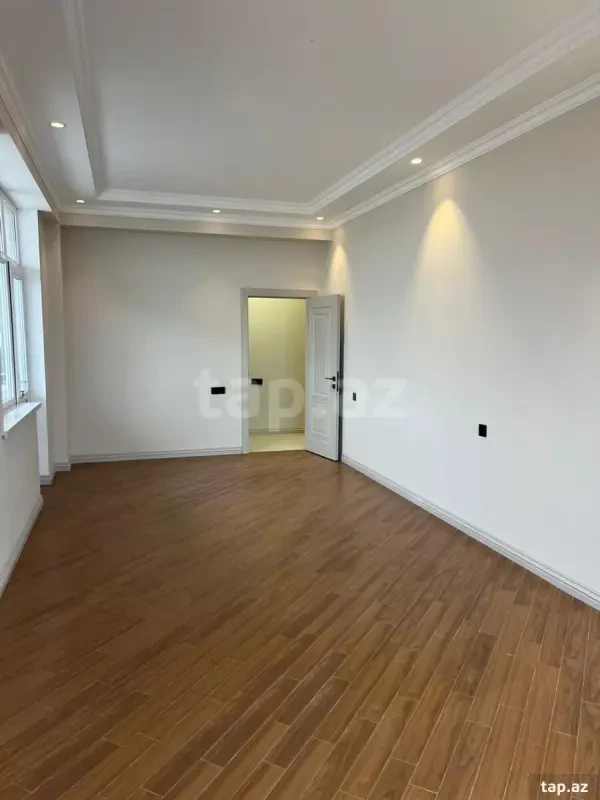 Satılır 4 otaqlı yeni tikili 192 m²