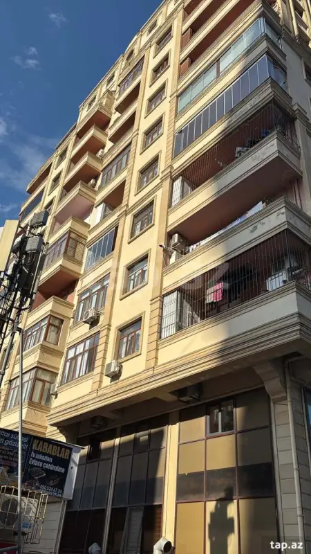 Satılır 3 otaqlı yeni tikili 124 m²