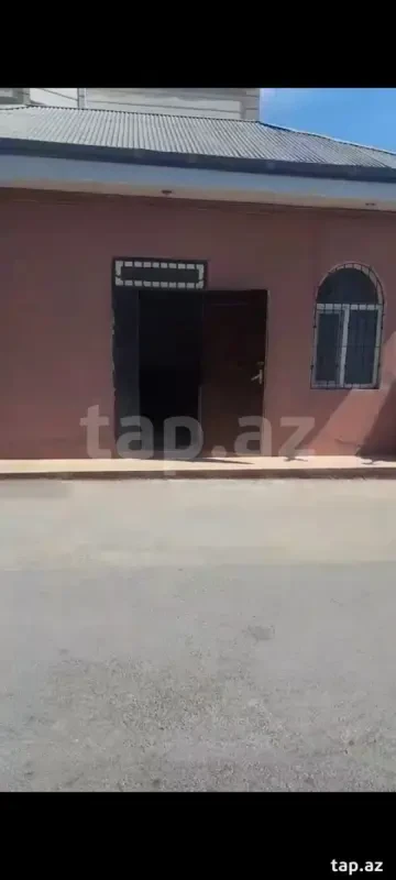 Kirayə verilir 2 otaqlı həyət evi 80 m²