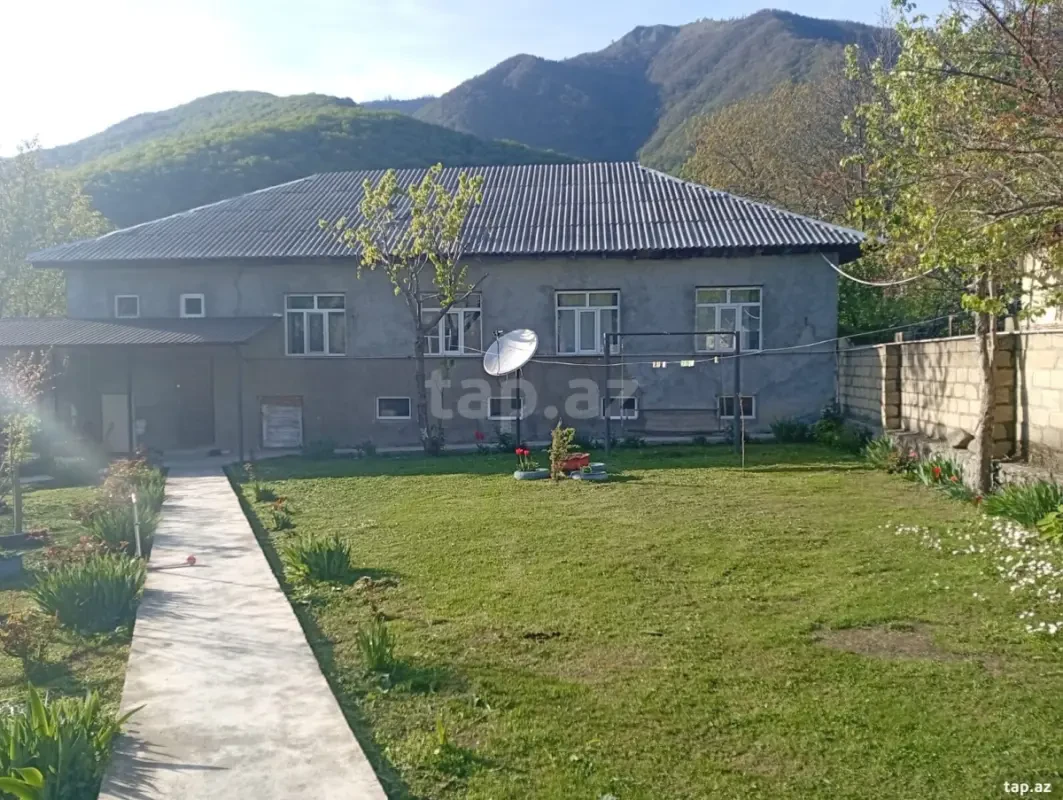 Kirayə verilir 4 otaqlı həyət evi 100 m²