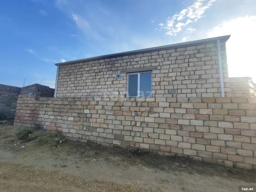Kirayə verilir 3 otaqlı həyət evi 110 m²