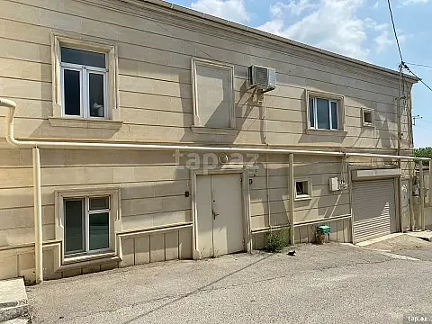 Satılır 7 otaqlı həyət evi 178.9 m² — Bakı 7 otaq 178.90 m²