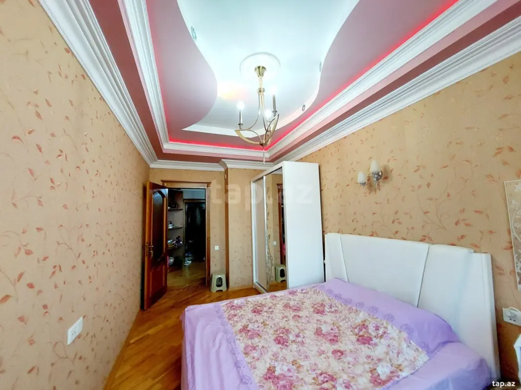 Satılır 2 otaqlı yeni tikili 57 m²