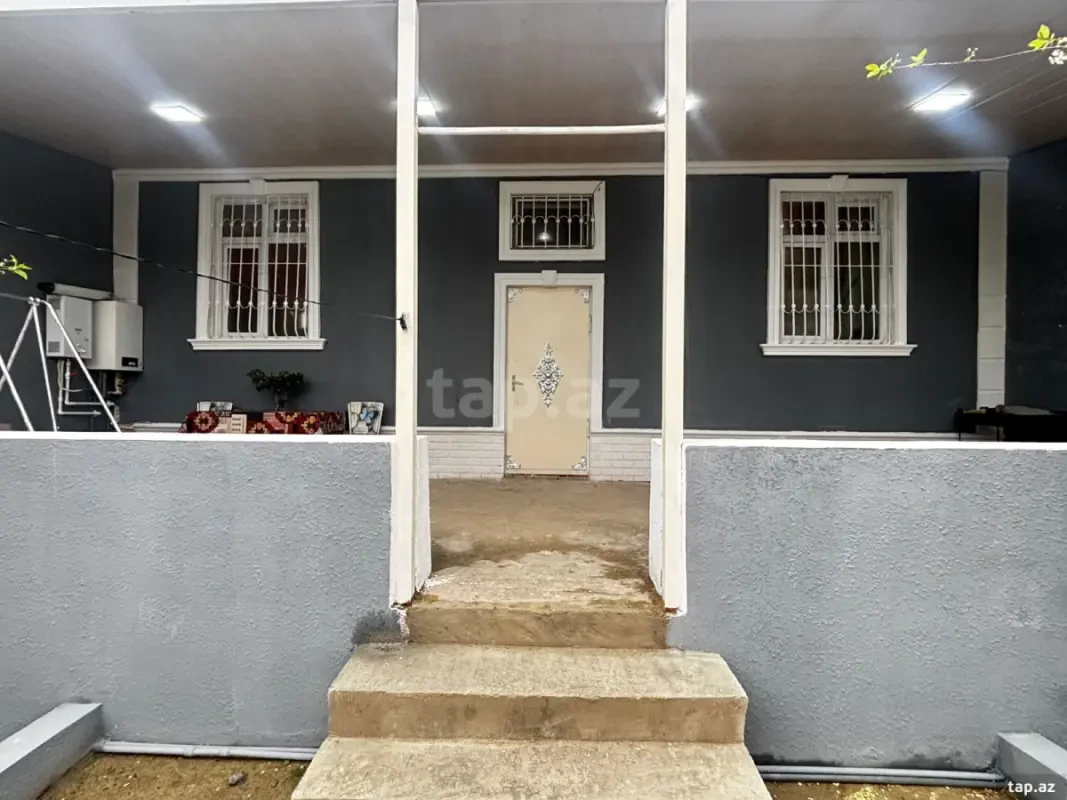 Satılır 3 otaqlı həyət evi 95 m²