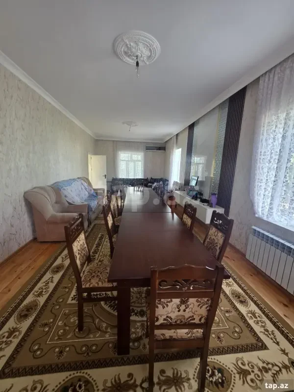 Satılır 4 otaqlı həyət evi 130 m²