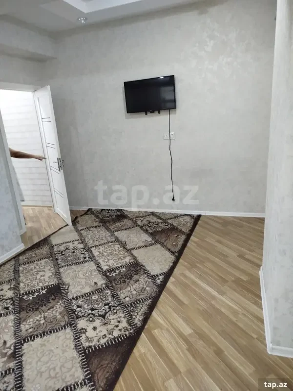 Kirayə verilir 2 otaqlı yeni tikili 60 m²
