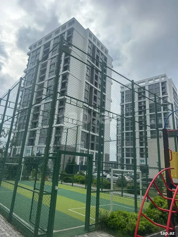 Satılır 2 otaqlı yeni tikili 79.8 m²