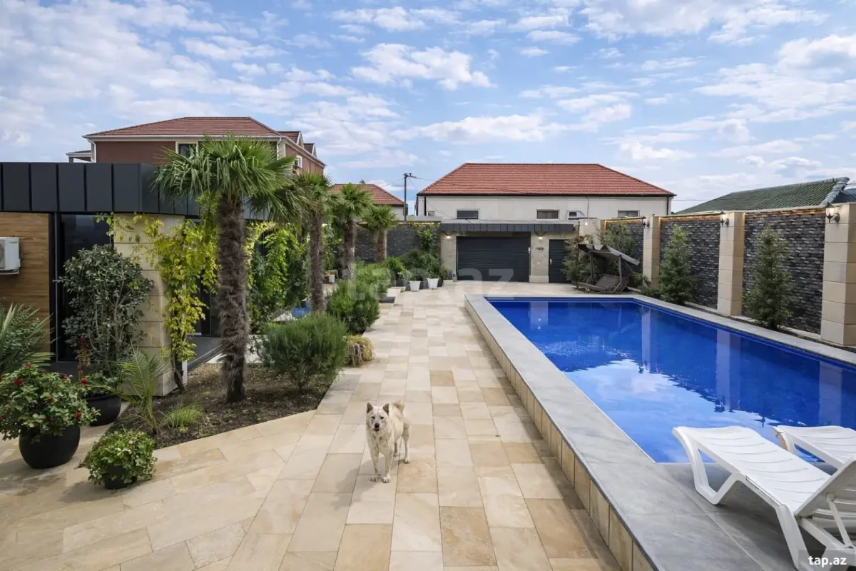 Satılır 3 otaqlı həyət evi 200 m²