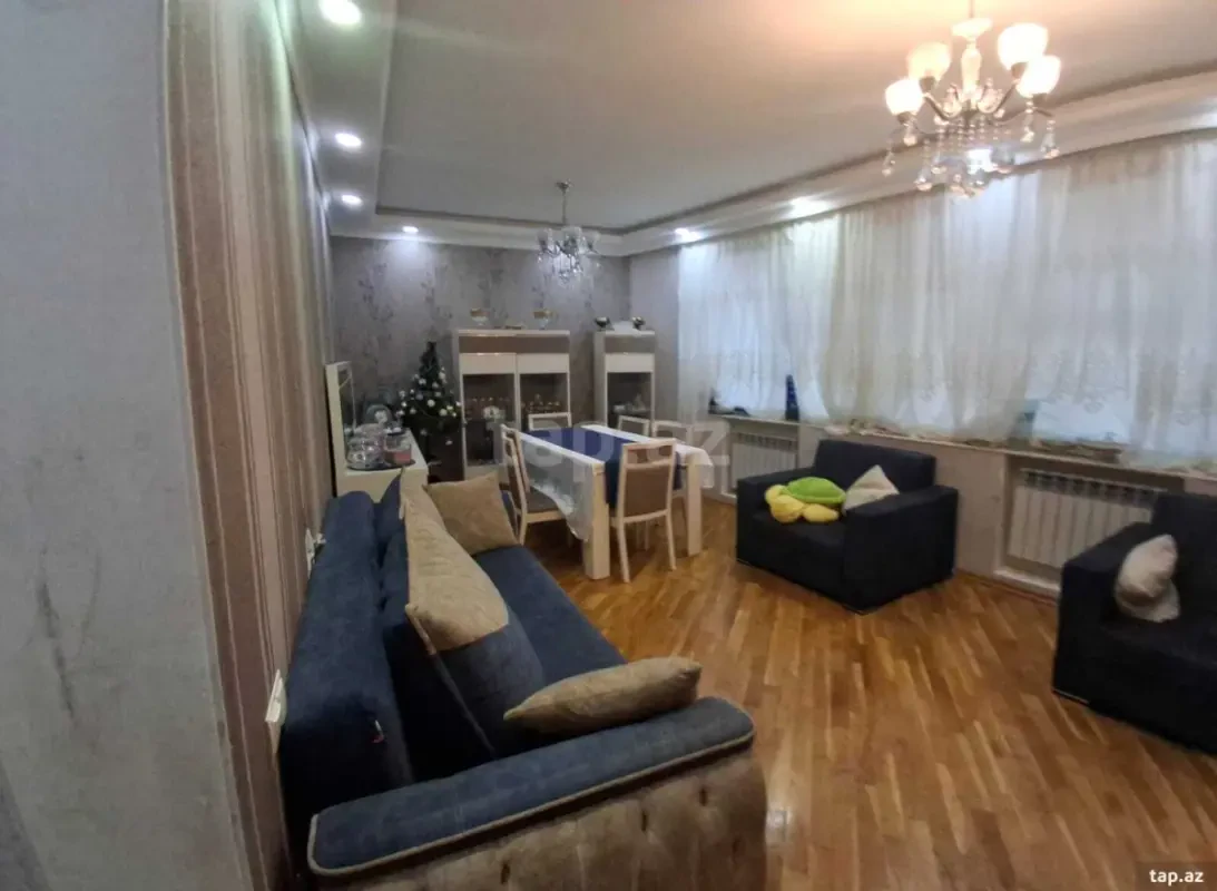 Satılır 2 otaqlı yeni tikili 82 m²