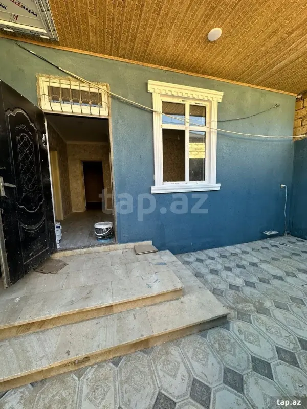 Satılır 3 otaqlı həyət evi 100 m²