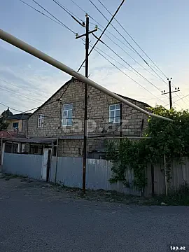 Satılır 4 otaqlı həyət evi 110 m² — Bakı 4 otaq 110.00 m²