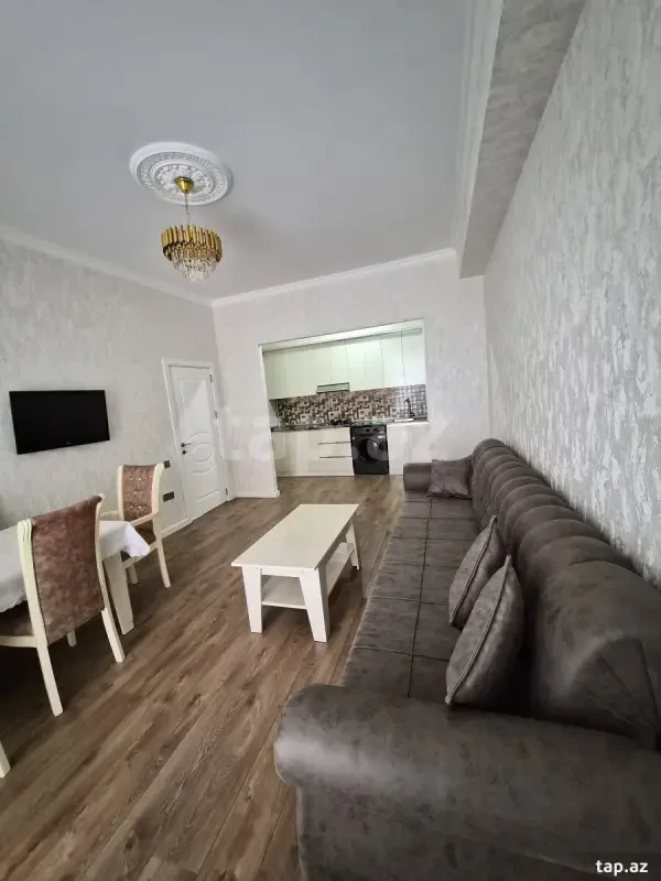 Kirayə verilir 2 otaqlı yeni tikili 60 m²