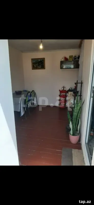 Kirayə verilir 2 otaqlı həyət evi 80 m²