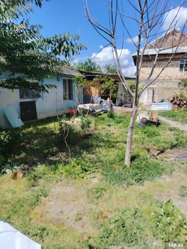 Satılır 3 otaqlı həyət evi 120 m²