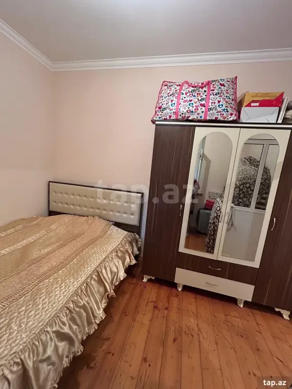Satılır 4 otaqlı həyət evi 80 m²