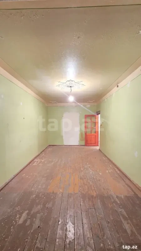 Satılır 4 otaqlı yeni tikili 100 m²