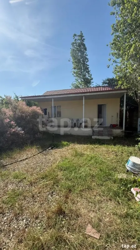 Kirayə verilir 2 otaqlı həyət evi 30 m²