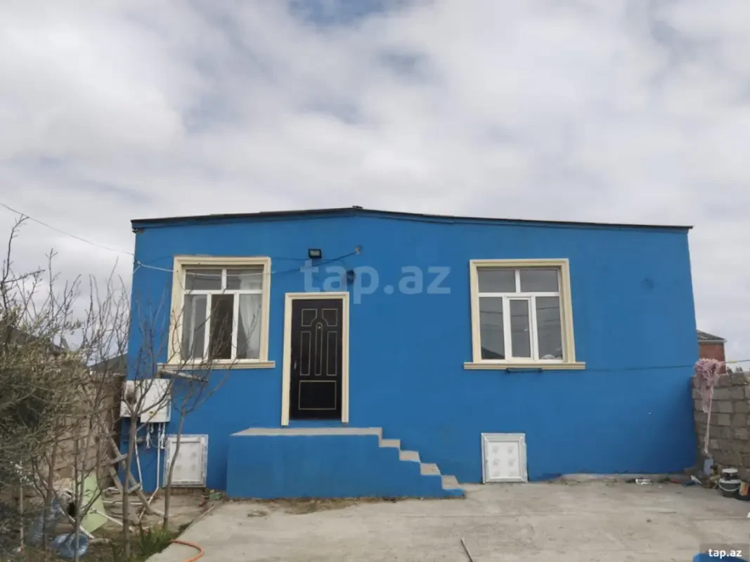 Satılır 3 otaqlı həyət evi 110 m²