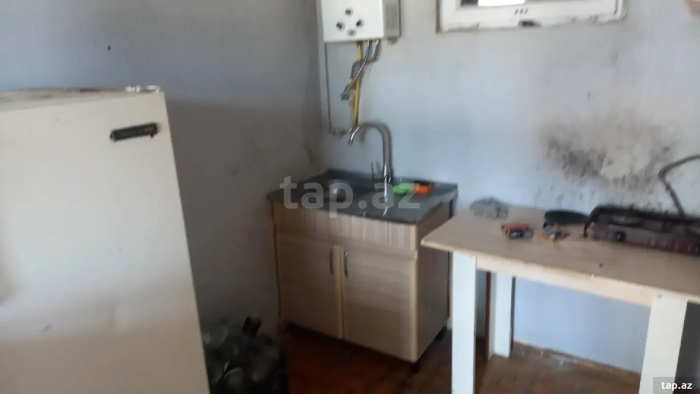 Kirayə verilir 1 otaqlı həyət evi 40 m²