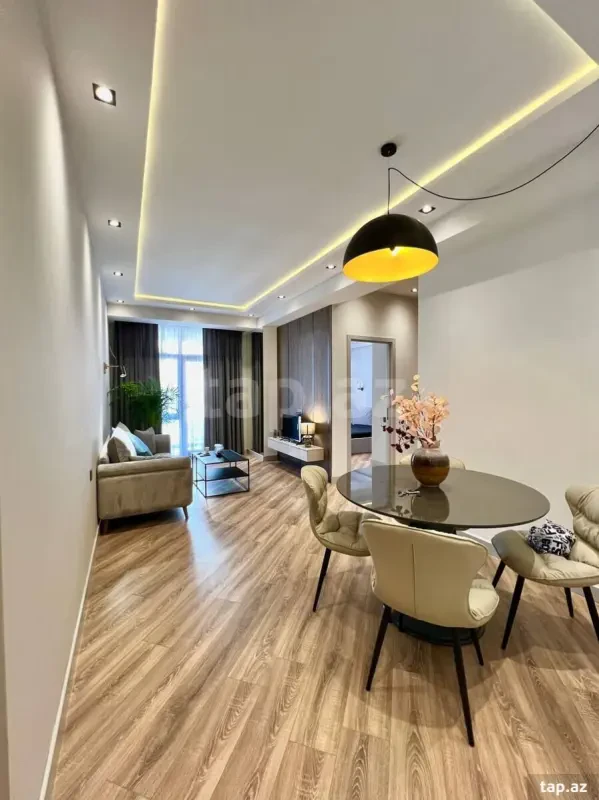 Kirayə verilir 2 otaqlı yeni tikili 65 m²