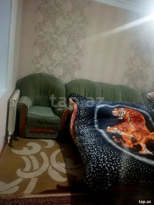 Kirayə verilir 2 otaqlı həyət evi 180 m²