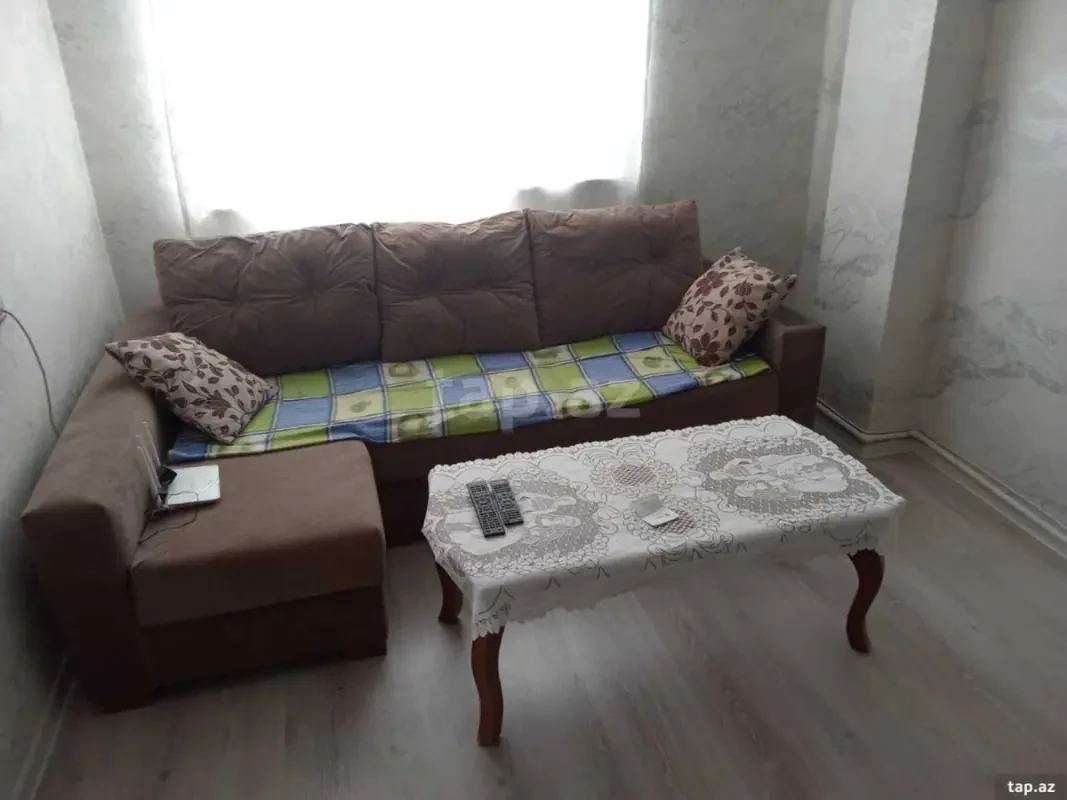 Kirayə verilir 2 otaqlı yeni tikili 50 m²