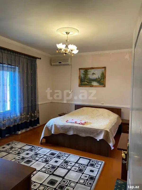 Kirayə verilir 5 otaqlı həyət evi 200 m²