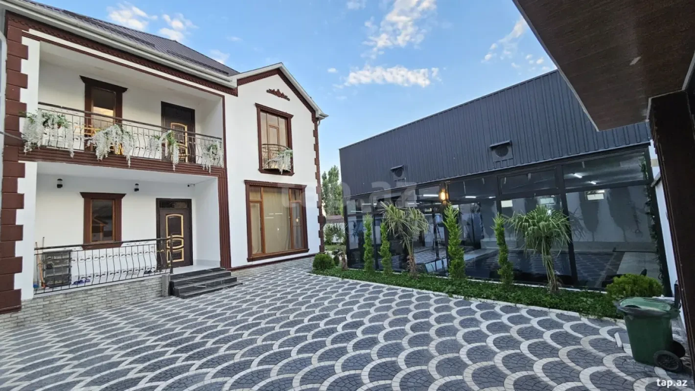 Kirayə verilir 5 otaqlı həyət evi 240 m²
