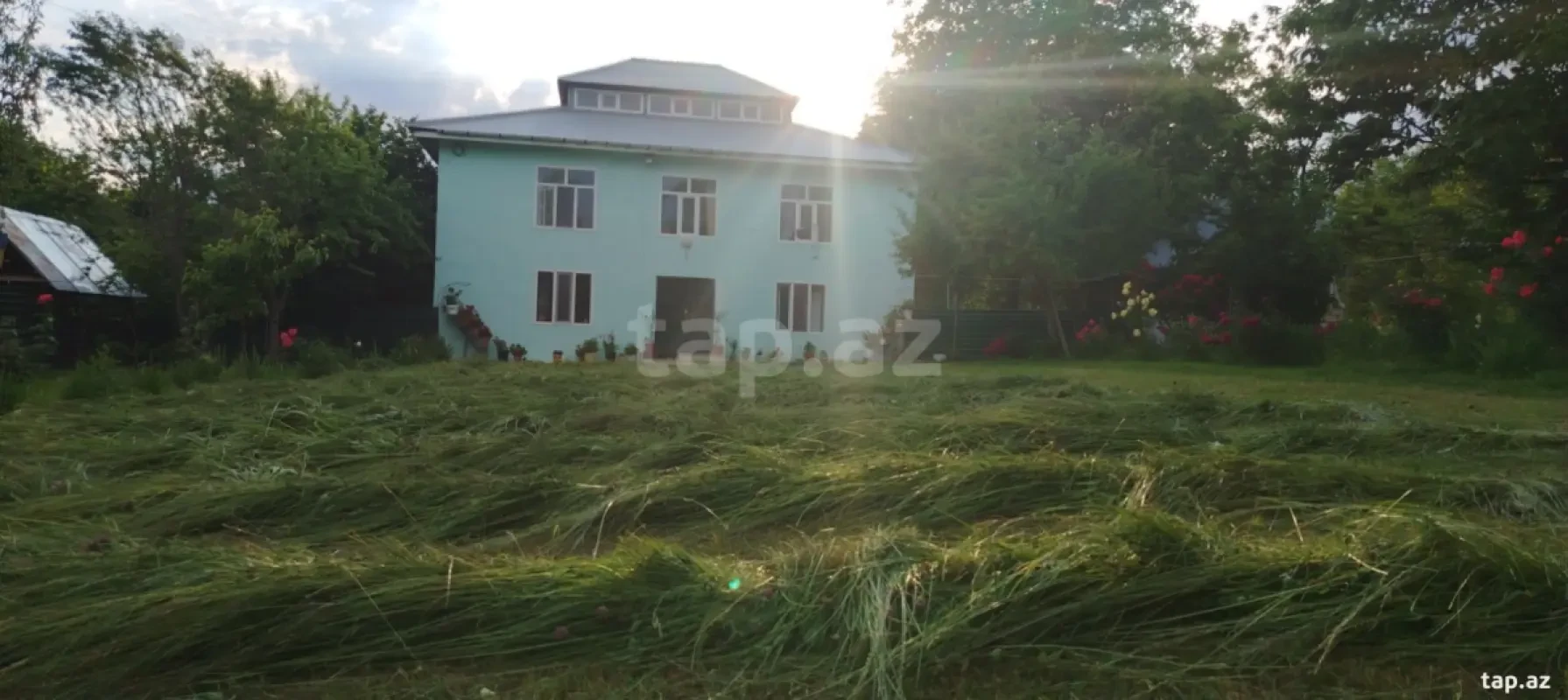 Kirayə verilir 2 otaqlı həyət evi 100 m²