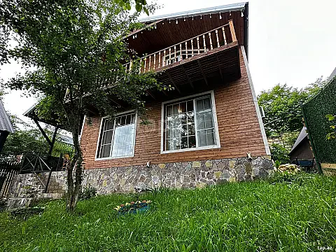 Kirayə verilir 4 otaqlı həyət evi 100 m² — Quba 4 otaq 100.00 m²