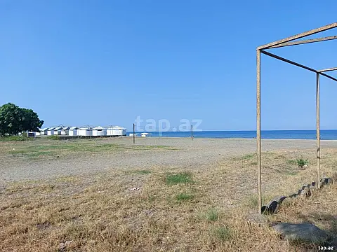 Satılır torpaq sahəsi — Astara